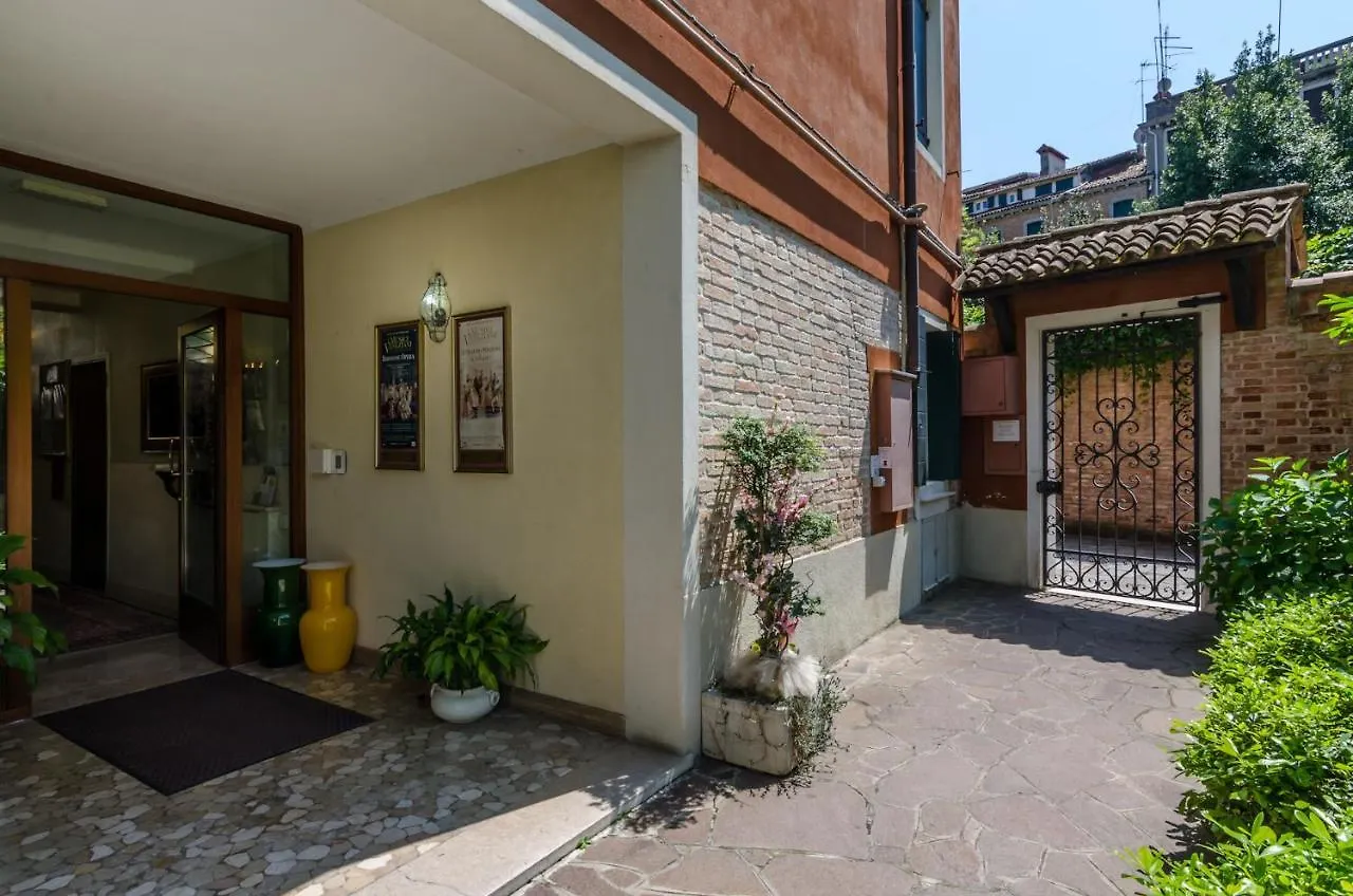 Ca' San Rocco Bed & Breakfast Venice 3*,